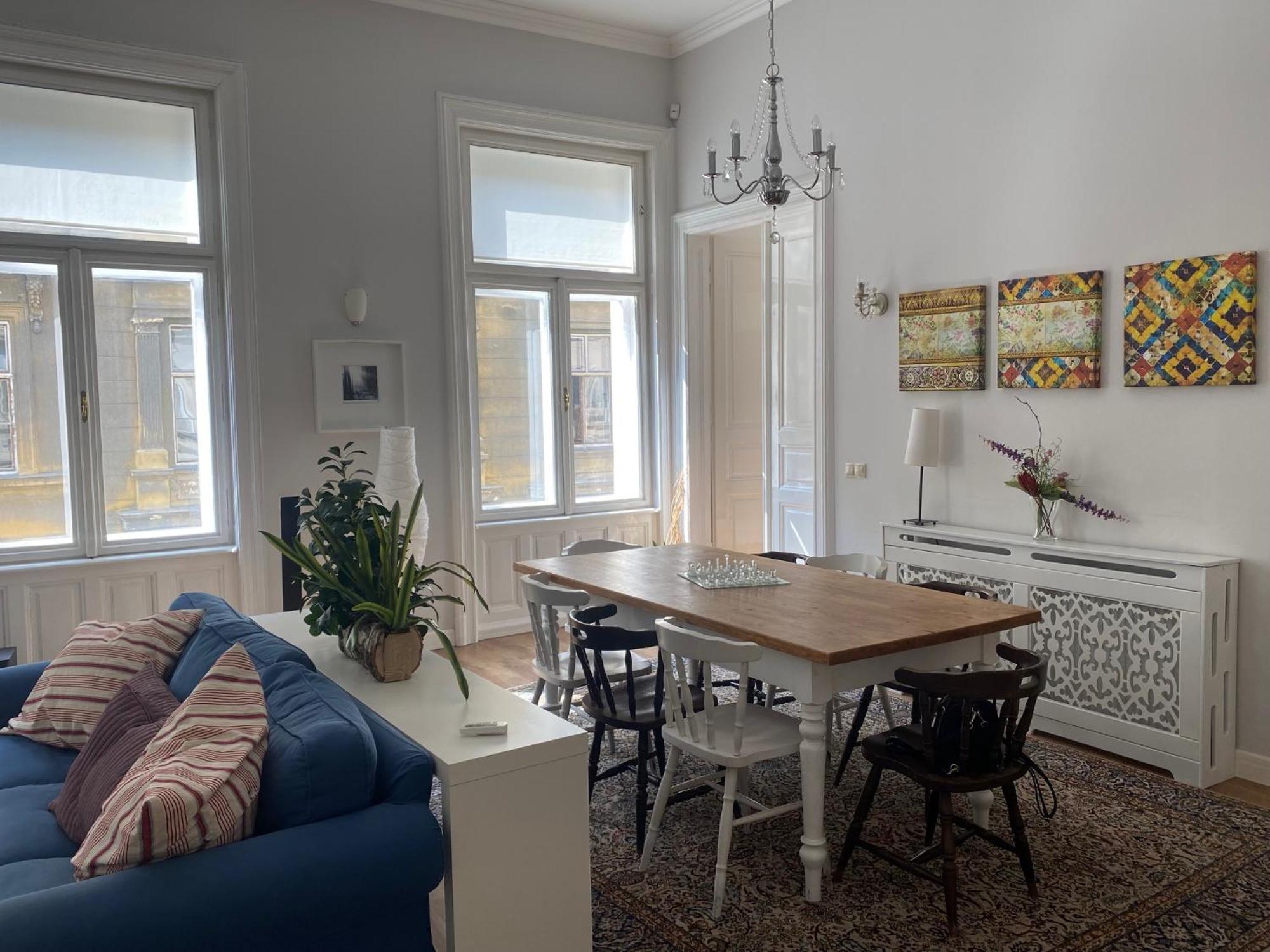 Urban Haven - 3 Beds, 3 Baths, Free Parking, Near Central Market 부다페스트 외부 사진